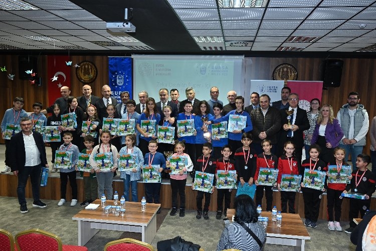 Bursa'da Zeka Oyunları'na coşkulu final