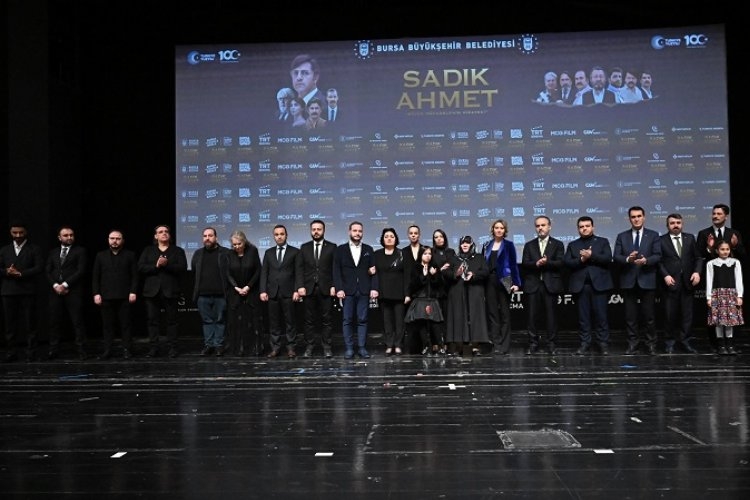 ″Sadık Ahmet″ filminin Bursa galasına yoğun ilgi