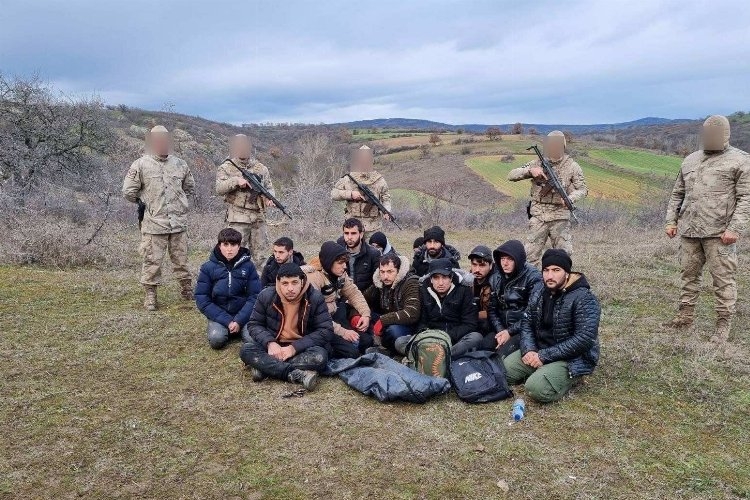 Edirne'de göçmen kaçakçılığı operasyonu