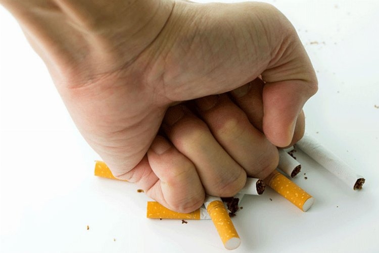 Ragıp Taş: ″Sigaradan yılda yaklaşık 100 bin kişi hayatını kaybediyor″