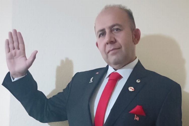 Başkan Aşkar: &Prime;Emeklimiz ucuz ekmek kuyruğunda&Prime;