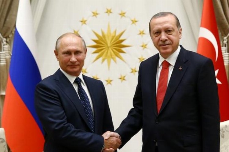Rusya Devlet Başkanı'ndan Türkiye Cumhurbaşkanı'na tebrik