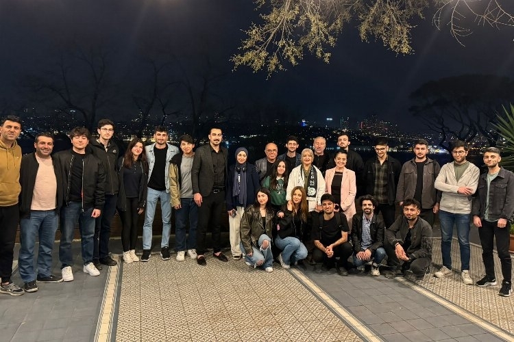 Bingöllü Öğrenciler İstanbul'da Ortak İftar Buluşması Gerçekleştirdi