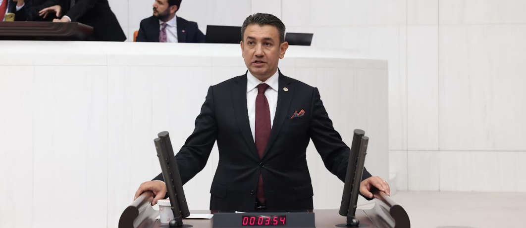 MİLLETVEKİLİ ÜNVER, TOKİ MAĞDURLARINA, SORUNLARINI TBMM'YE TAŞIYARAK DESTEK OLDU