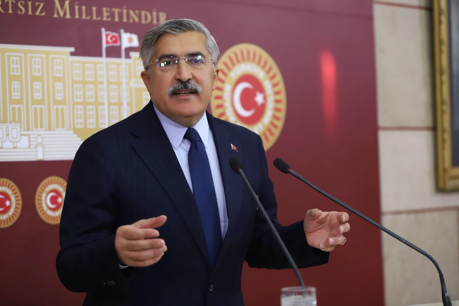 &Prime;Dijital bağımlılıktan gençleri kurtarmak şarttır&Prime;