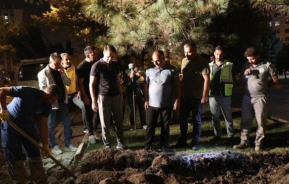 Kayseri Büyükşehir ve KASKİ’den Ulaşım İyileştirme İçin Gece Çalışması