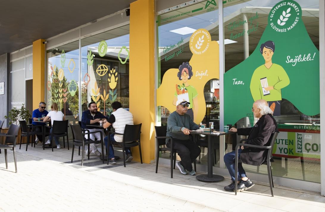 Büyükşehir'den Yenilik: Glütensiz Kafe ve Market Açıldı