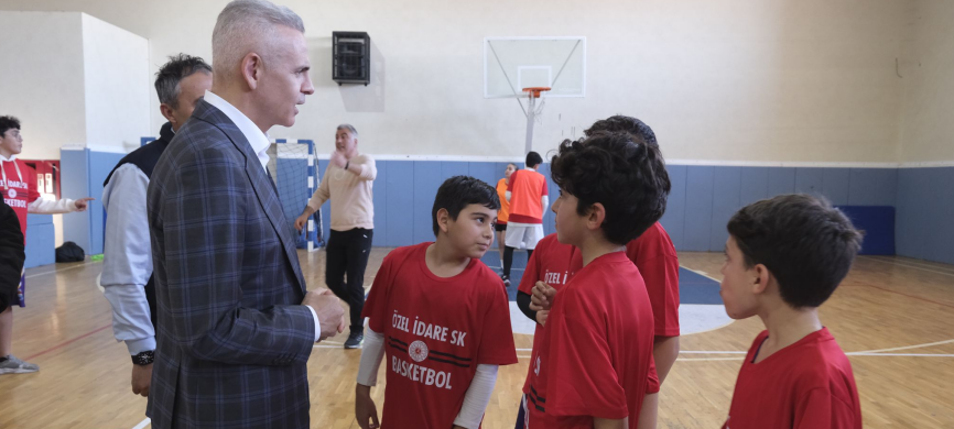 Vali Mehmet Fatih Çiçekli’den Genç Basketbolculara Moral Ziyareti