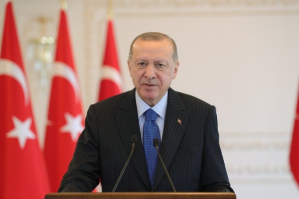 Cumhurbaşkanı Erdoğan: Türkiye'yi çok sağlam bir temel üzerinde yükselteceğiz
