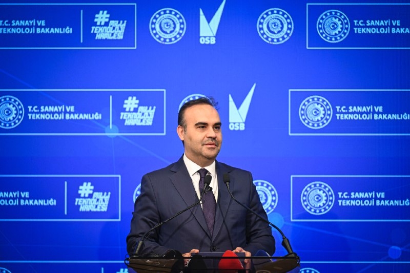 Bakan Kacır, Bahreyn Krallığı Ankara Büyükelçisi Marzooq'u kabul etti
