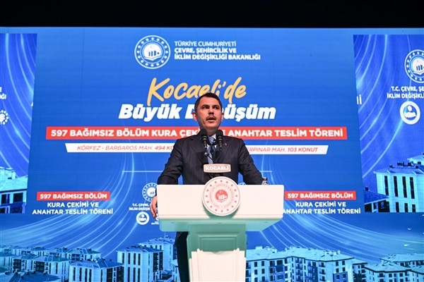 Bakan Kurum: Depremden etkilenen illerimizde çalışmalarını sürdürüyor