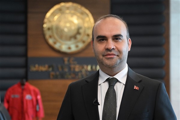 Bakan Kacır, Şırnak’ta açılış ve imza törenlerine katıldı