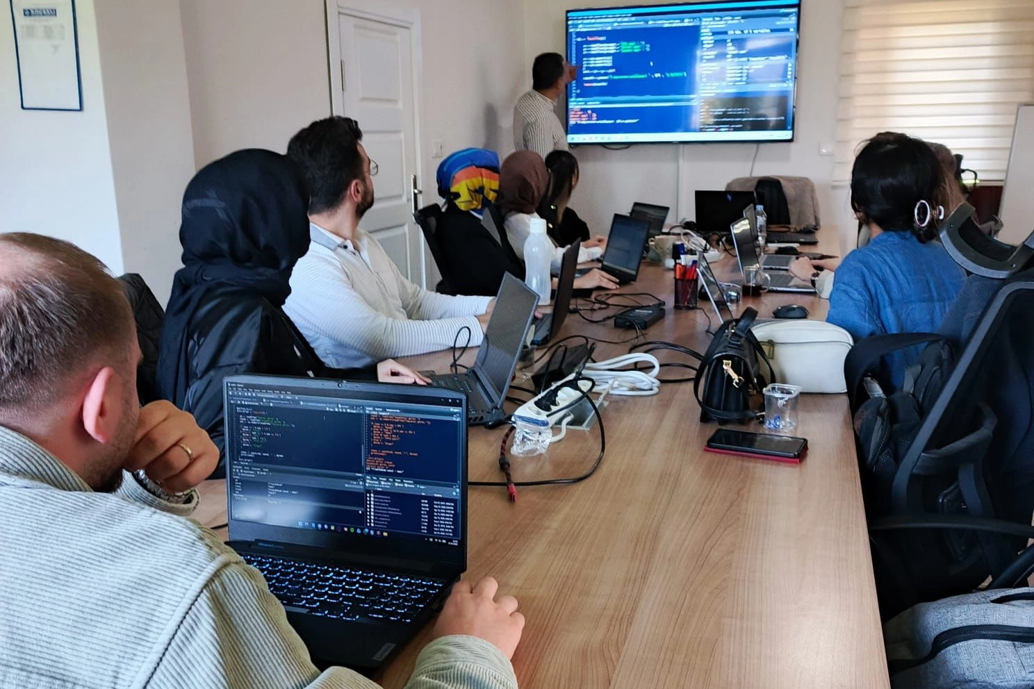 Kocaeli’de Personel Gelişimine Yönelik Mesleki Eğitimler Sürüyor