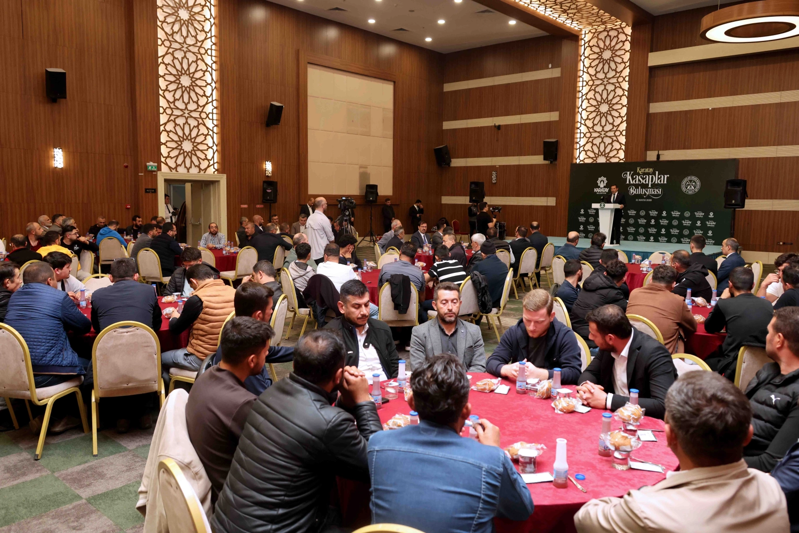 Karatay’da Kurban Bayramı Öncesi Kasaplarla Koordinasyon Toplantısı