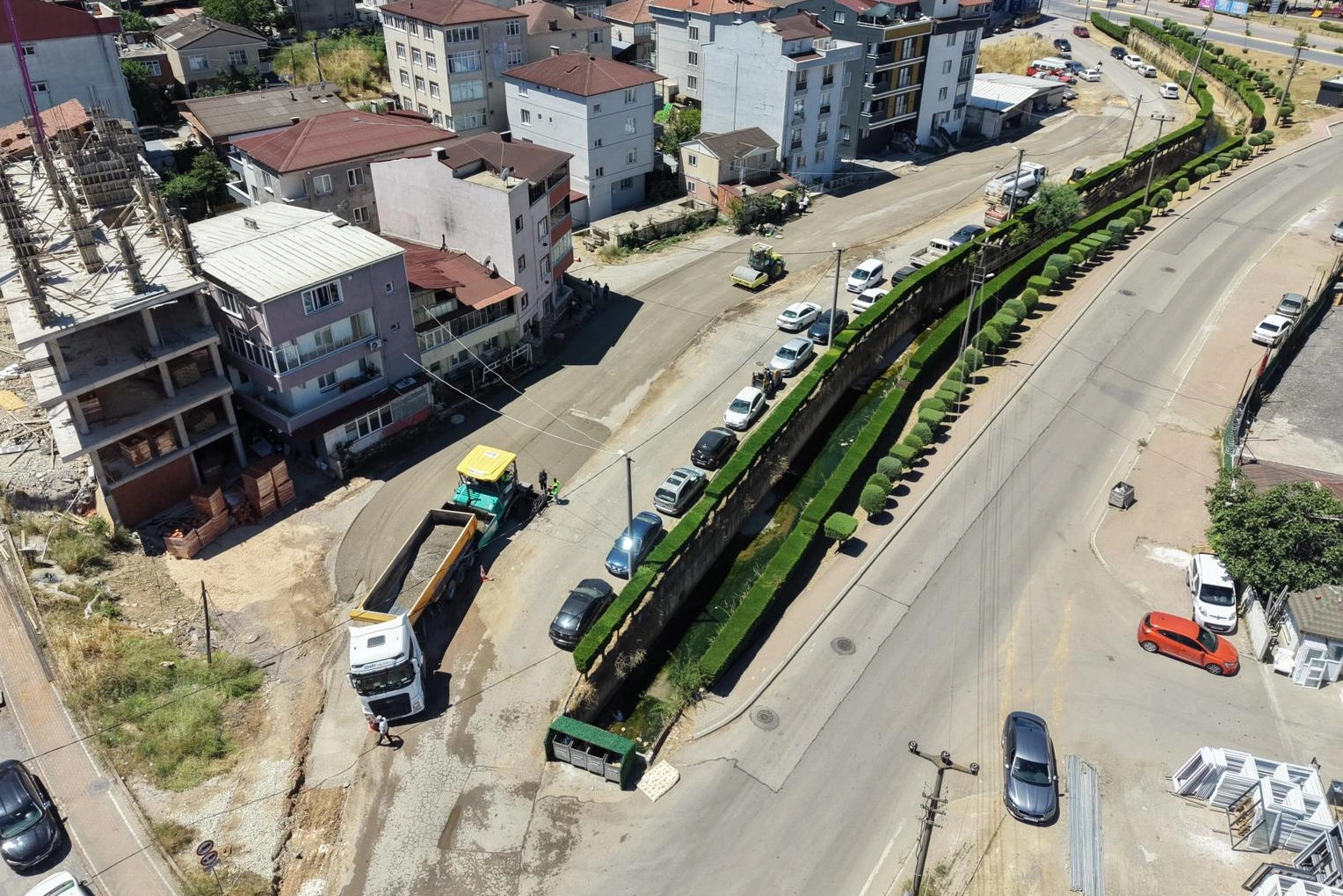 Gebze’de Ulaşım Altyapısı Yol ve Üstyapı Çalışmalarıyla Güçleniyor