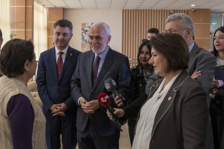 Yaşlıların Sorunlarını Araştırma Komisyonu'ndan şefkat ziyareti Gerçekleşti