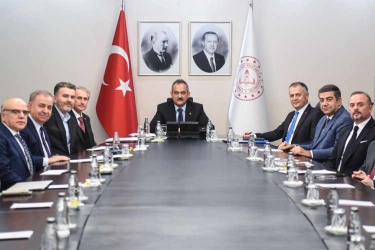 Bakan Özer açıkladı...