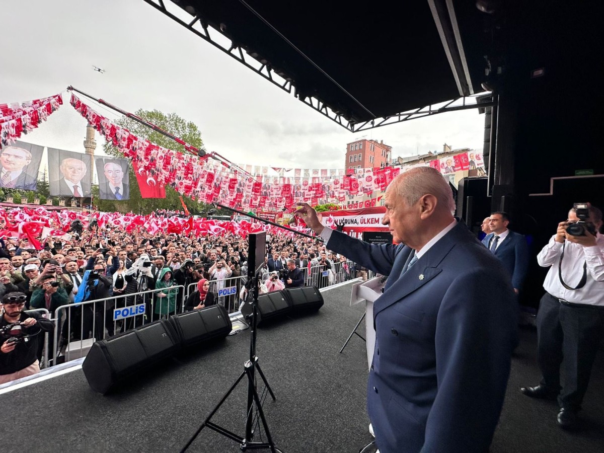 MHP Lideri Bahçeli, Karaman’da muhteşem kalabalığa hitap etti