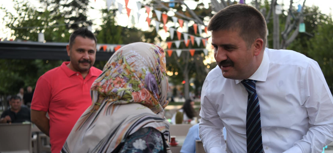Vali Sarıibrahim vatandaşlarla buluştu