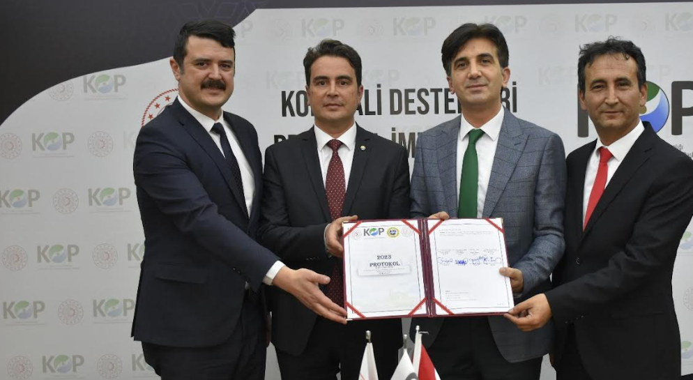 MOTÜM (MOBİL TASARIM VE ÜRETİM MERKEZİ) PROJESİ İÇİN İMZALAR ATILDI