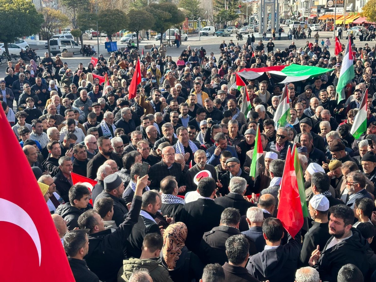 Karamanlılar, Filistin'e Destek İçin Sokaklara İndi