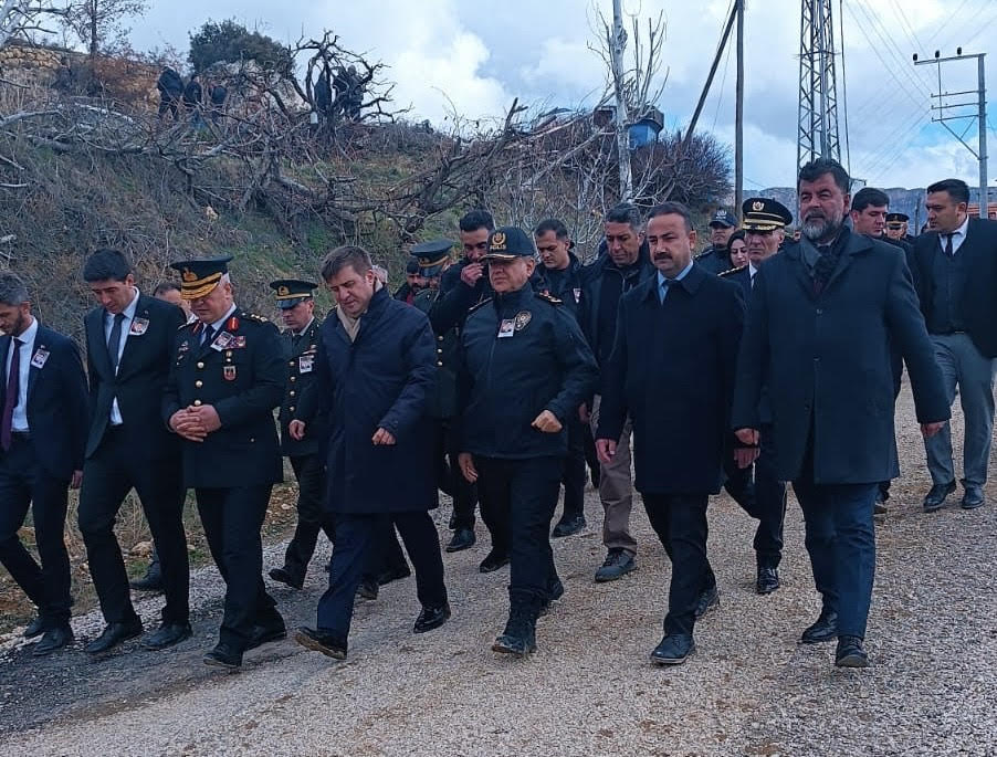 Mesut Soyfidan Genel Merkez Aday Tanıtım Programını İptal Etti, Şehidimizin Cenazesine Katıldı